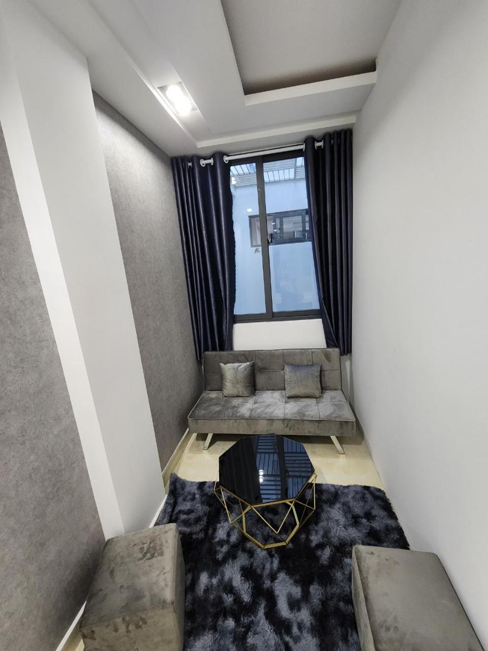Aparthotel Dlux Bach Dang Thành Pho Ho Chí Minh Esterno foto